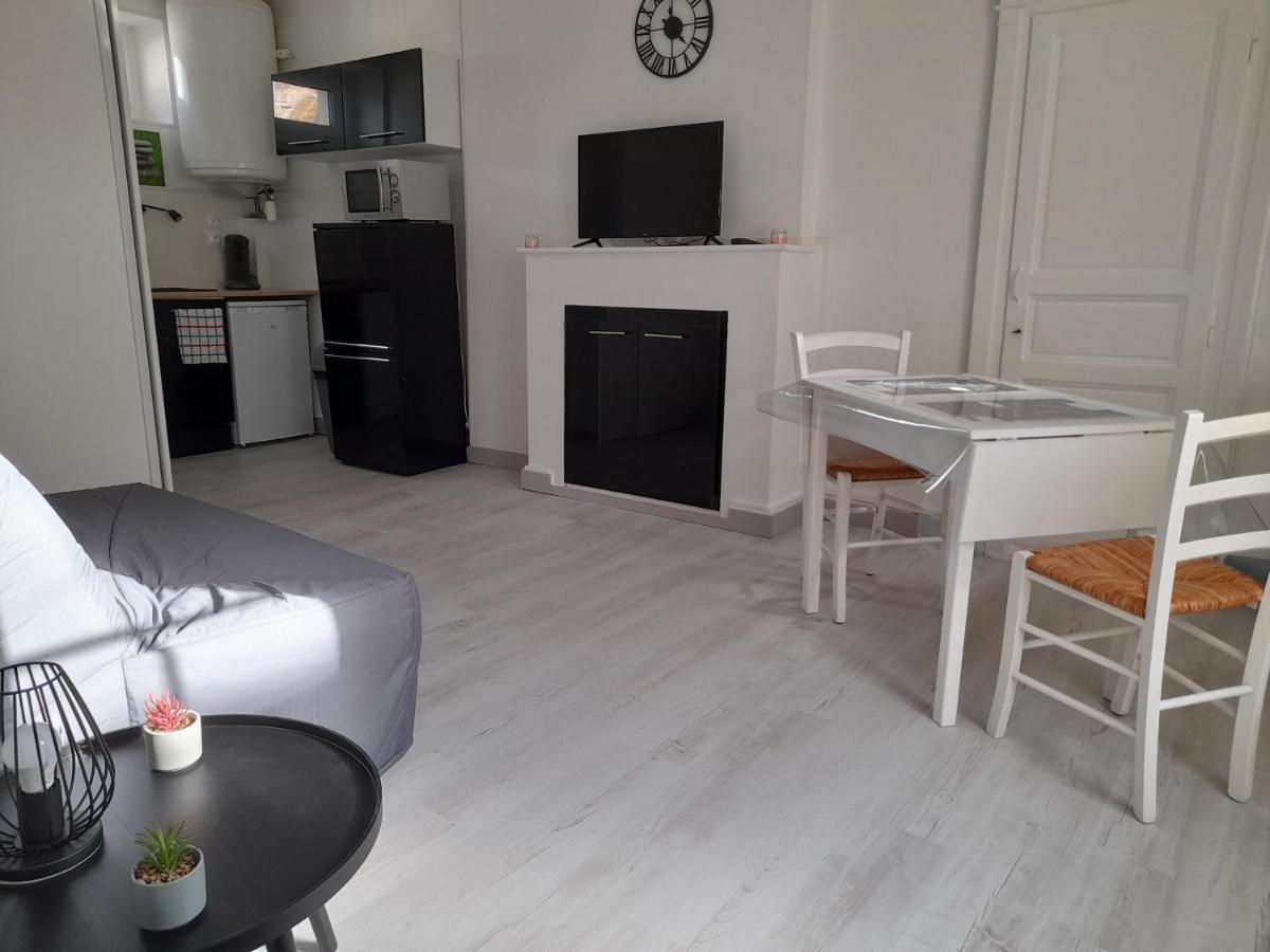 Promo Studio Wi-Fi A Courseulles-Sur-Mer Au 1Er Etage Εξωτερικό φωτογραφία
